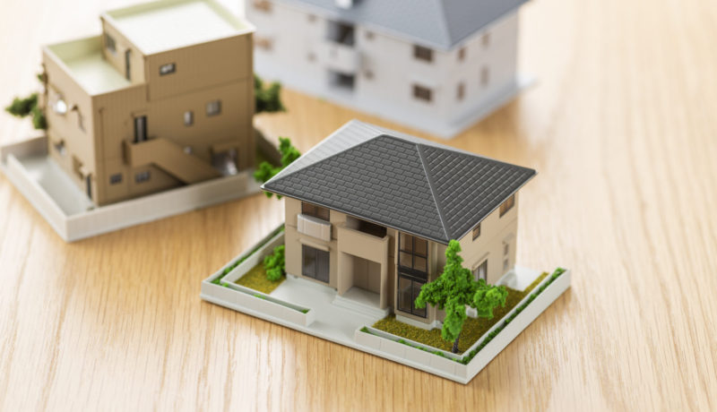 再建築不可物件を建て替え可能にする「敷地設定」とは？ メリットとデメリットや注意点を解説
